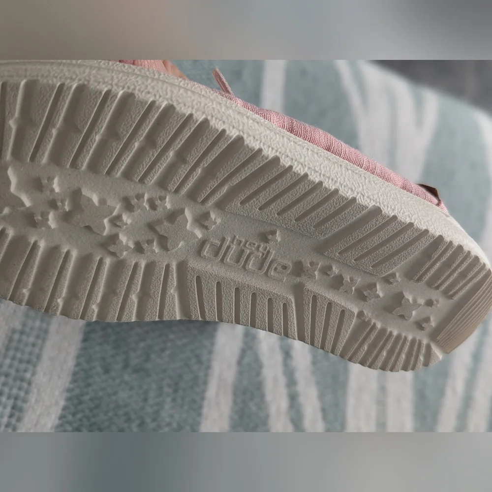 Hey Dude Size 12 Kids Pink Wendy - Picture 4 of 6